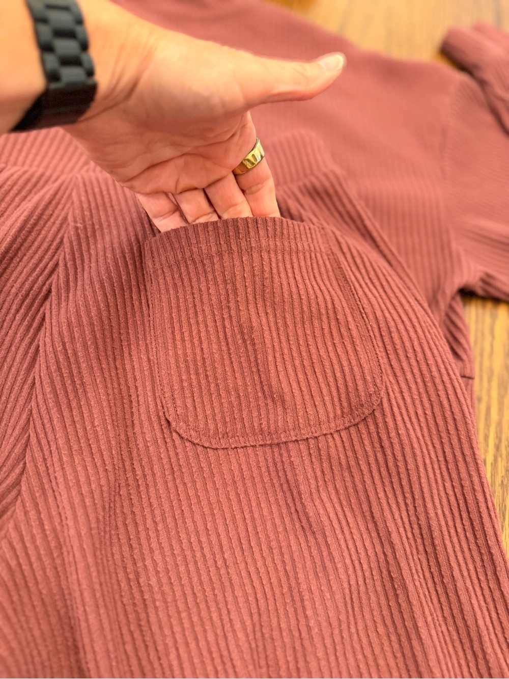 ALO Yoga Women's Ribbed Hoodie & Jogger Set in Maroon - Picture 9 of 9